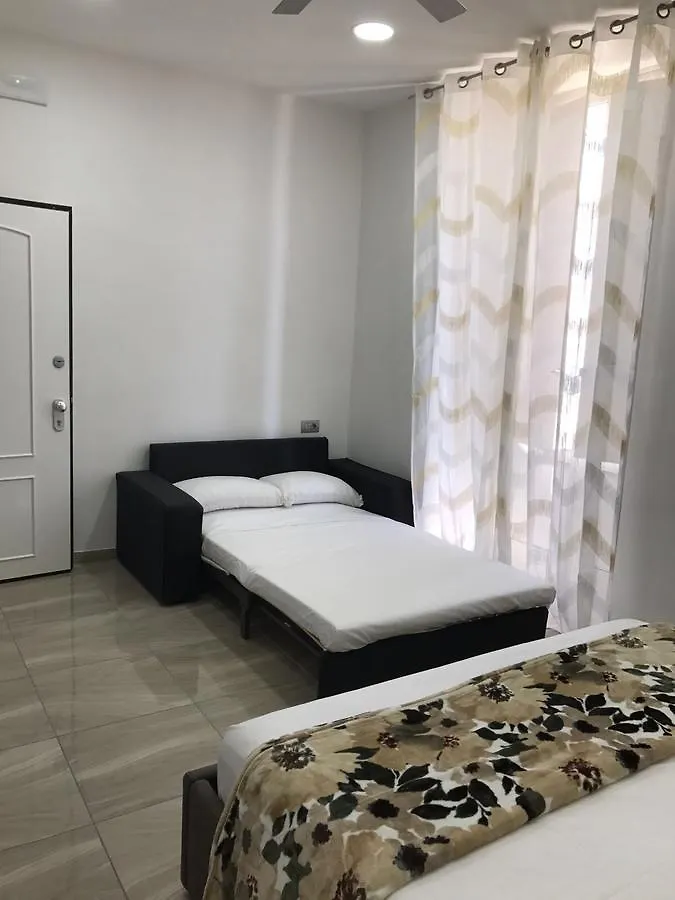 *** Bed & Breakfast Ville Vesuviane San Giorgio a Cremano Italy